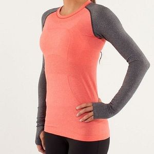 Lululemon women’s running shirt